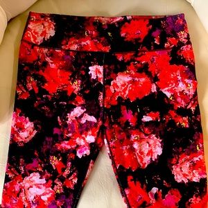 Fabletics Floral Legging